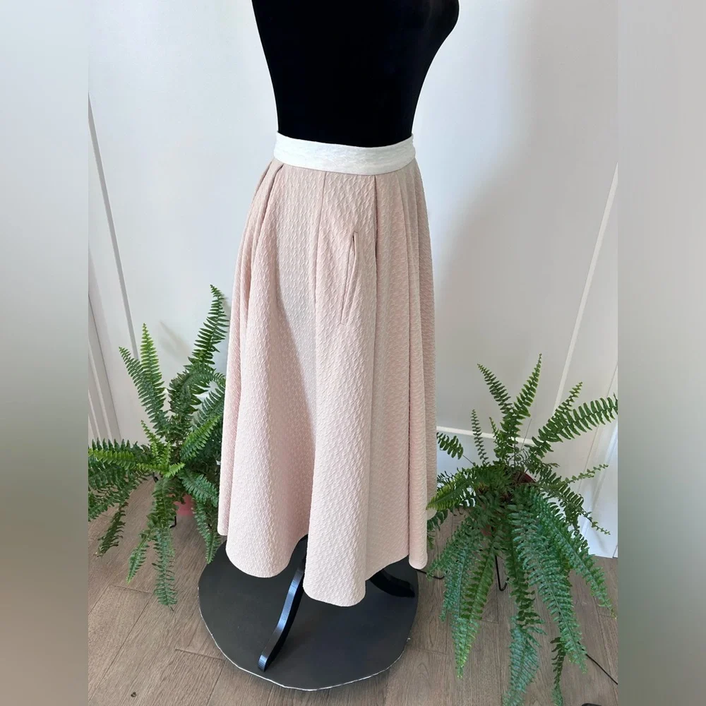 Torn By Ronny Kobo Skater Skirt size XS in beige and cream - Picture 6 of 8